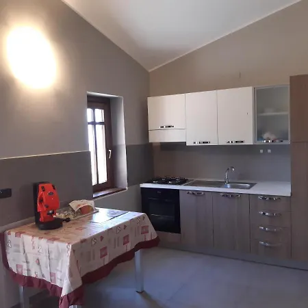 Savino Case - Villa Con Giardino
