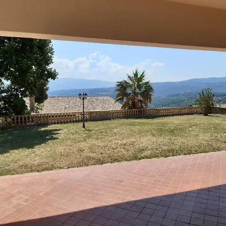 Savino Case - Villa Con Giardino * Marano Principato
